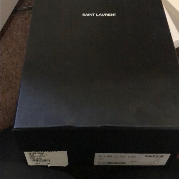 Black - Picture 3 of 3